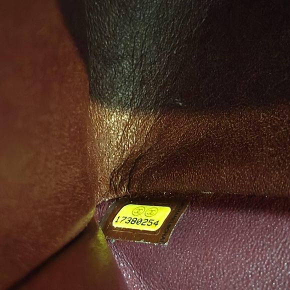 ✨Chanel jumbo in black with GHW✨ - Picture 16 of 16